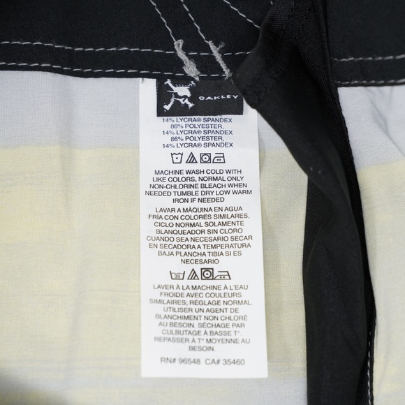 NWT Oakley Swim Trunks Board Shorts 19" Yellow 33 - Picture 4 of 5